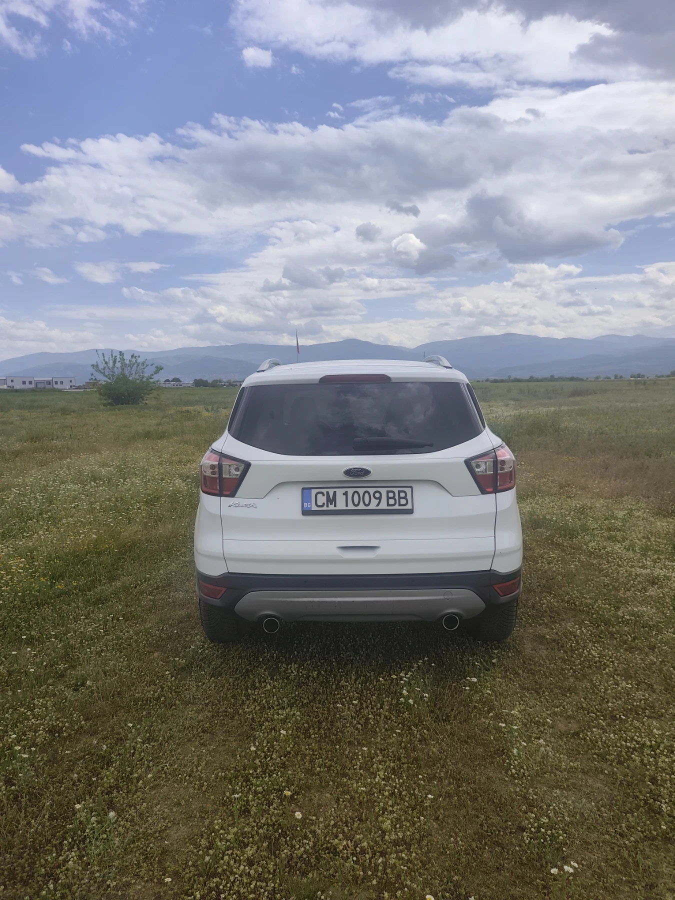 Ford Kuga 1.5 TDCI, снимка 4 - Автомобили и джипове - 54761325