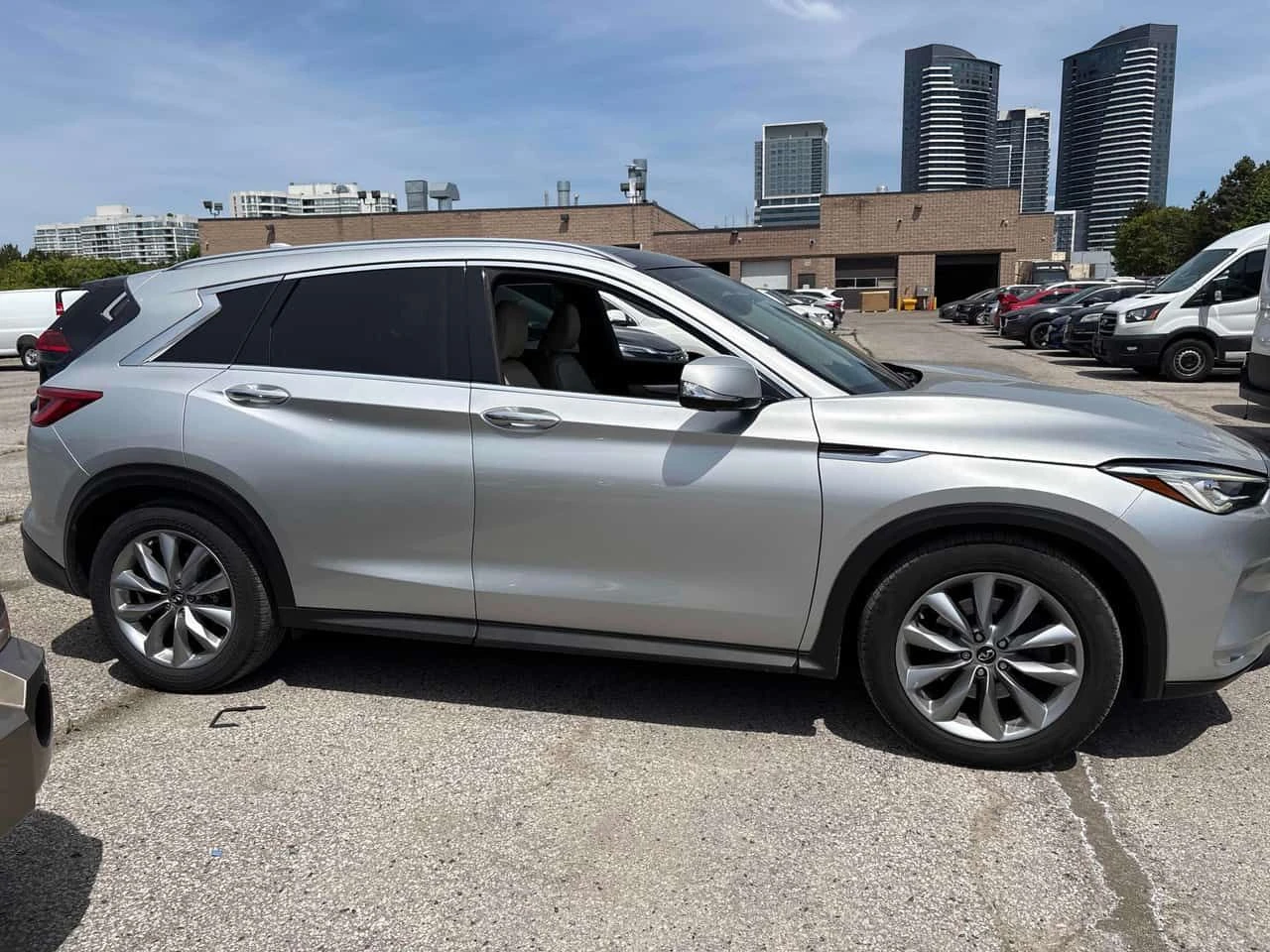 Infiniti QX50 * AWD * CARFAX * 2 КЛЮЧА * KEYLESS * ПОДГРЕВ, снимка 3 - Автомобили и джипове - 54920293