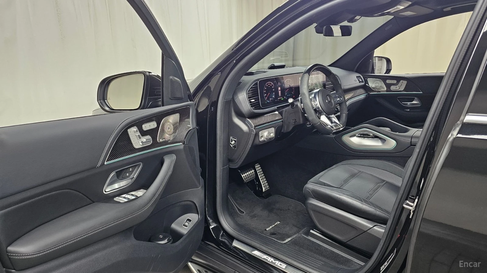 Mercedes-Benz GLE 53 AMG 4MATIC+ * HUD* 360* МАСАЖИ* ПАНО* , снимка 8 - Автомобили и джипове - 55492721