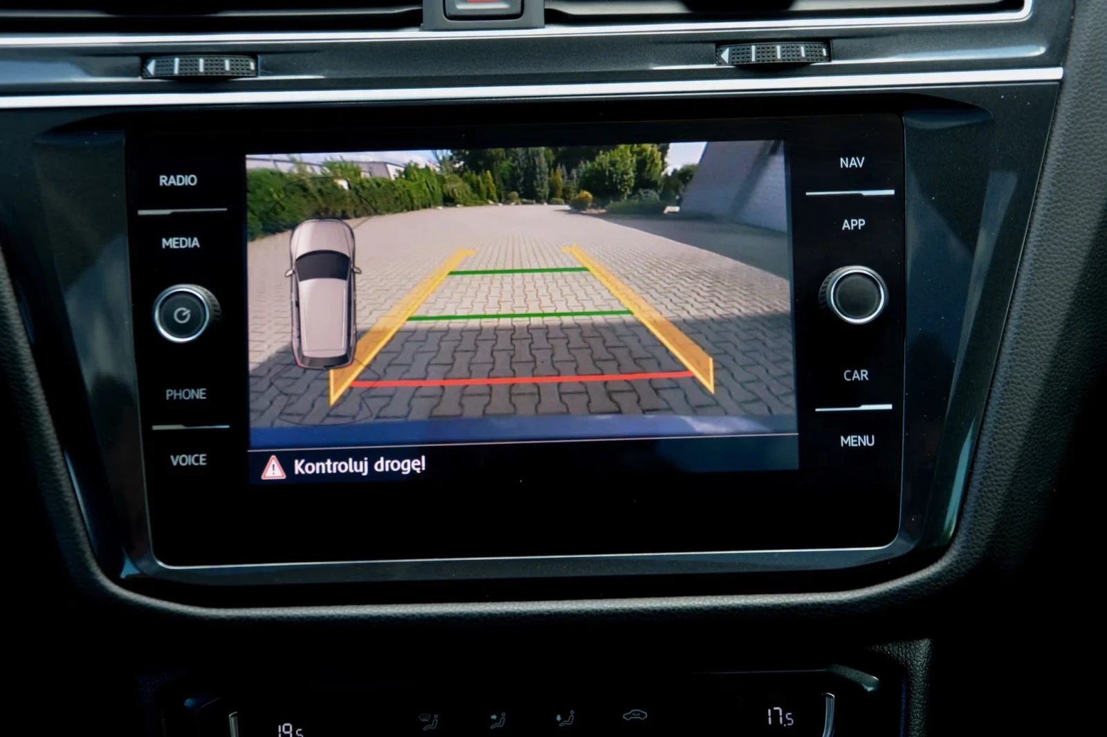 VW Tiguan 2018, снимка 12 - Автомобили и джипове - 55749896