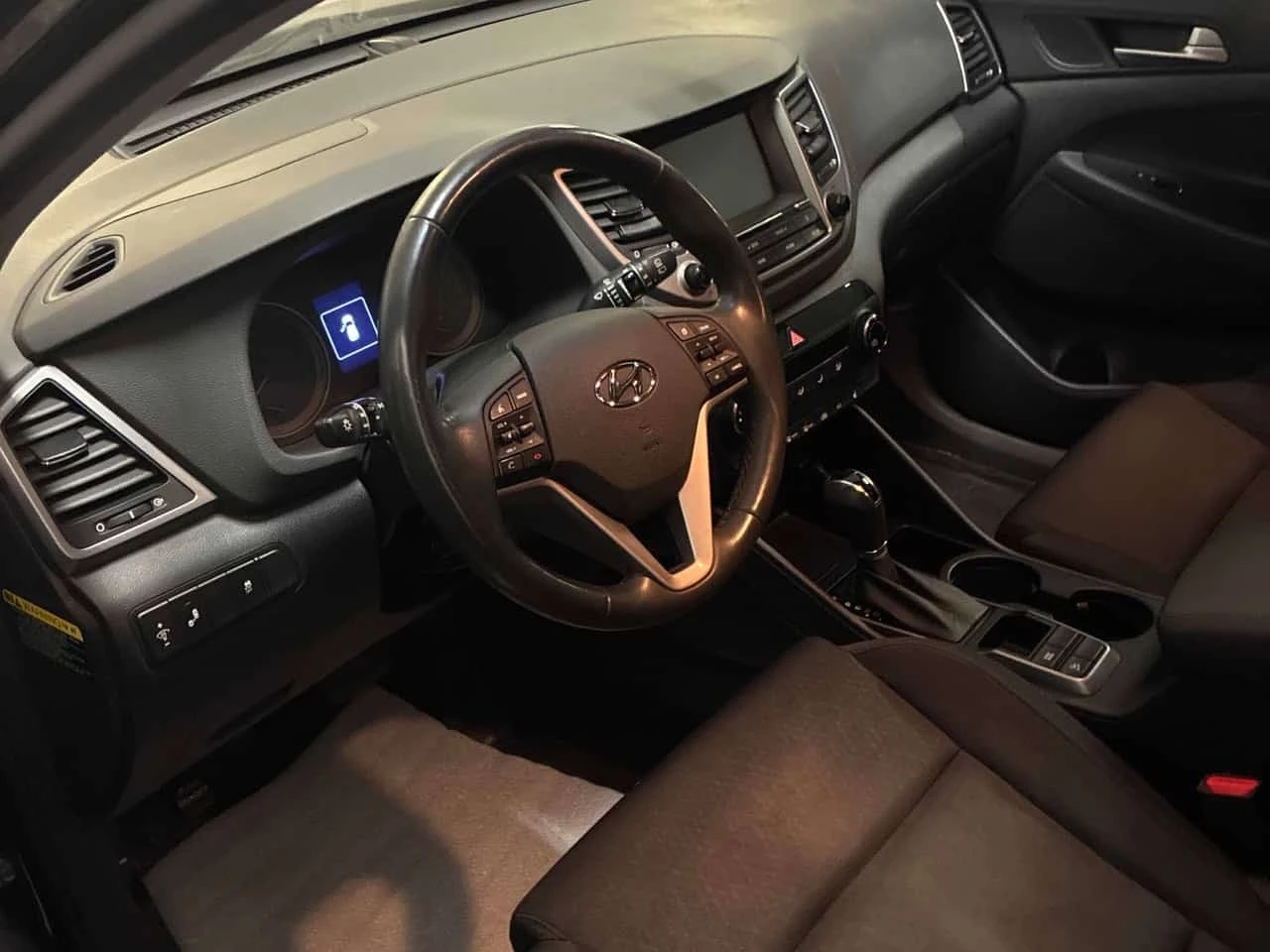 Hyundai Tucson * Premium * CARFAX * ����� �� ����������� *  | Mobile.bg � ����������� 5