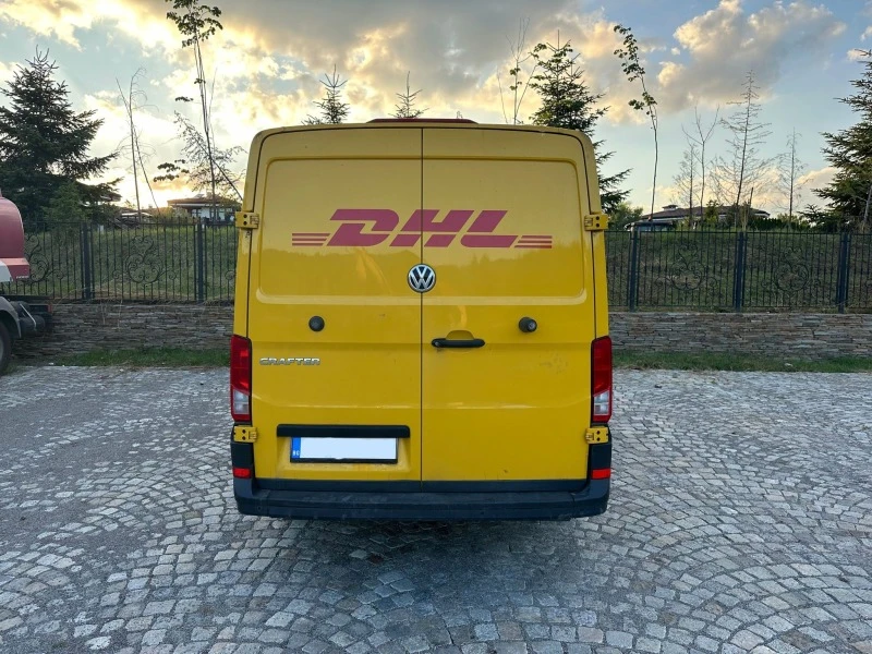 VW Crafter, снимка 2 - Бусове и автобуси - 44991304