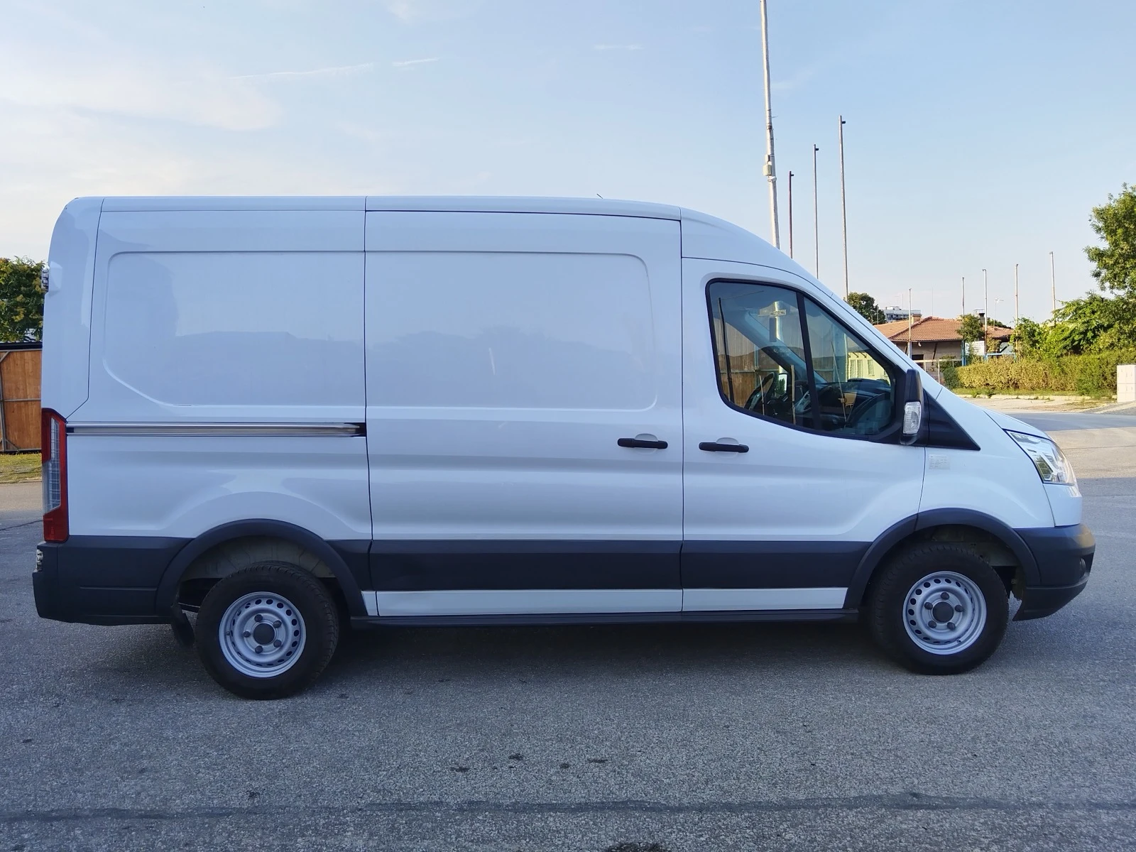 Ford Transit 2.2 TDCI 74kw 215000km - изображение 4