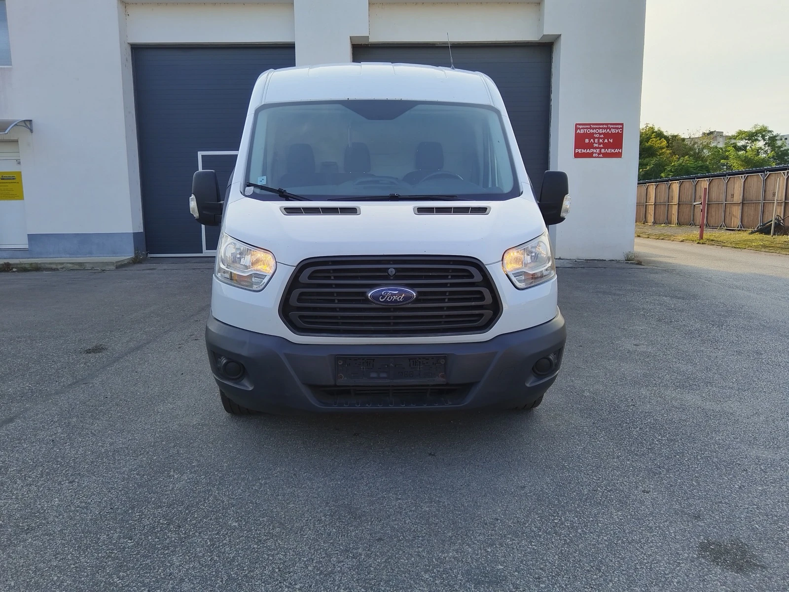 Ford Transit 2.2 TDCI 74kw 215000km - изображение 2