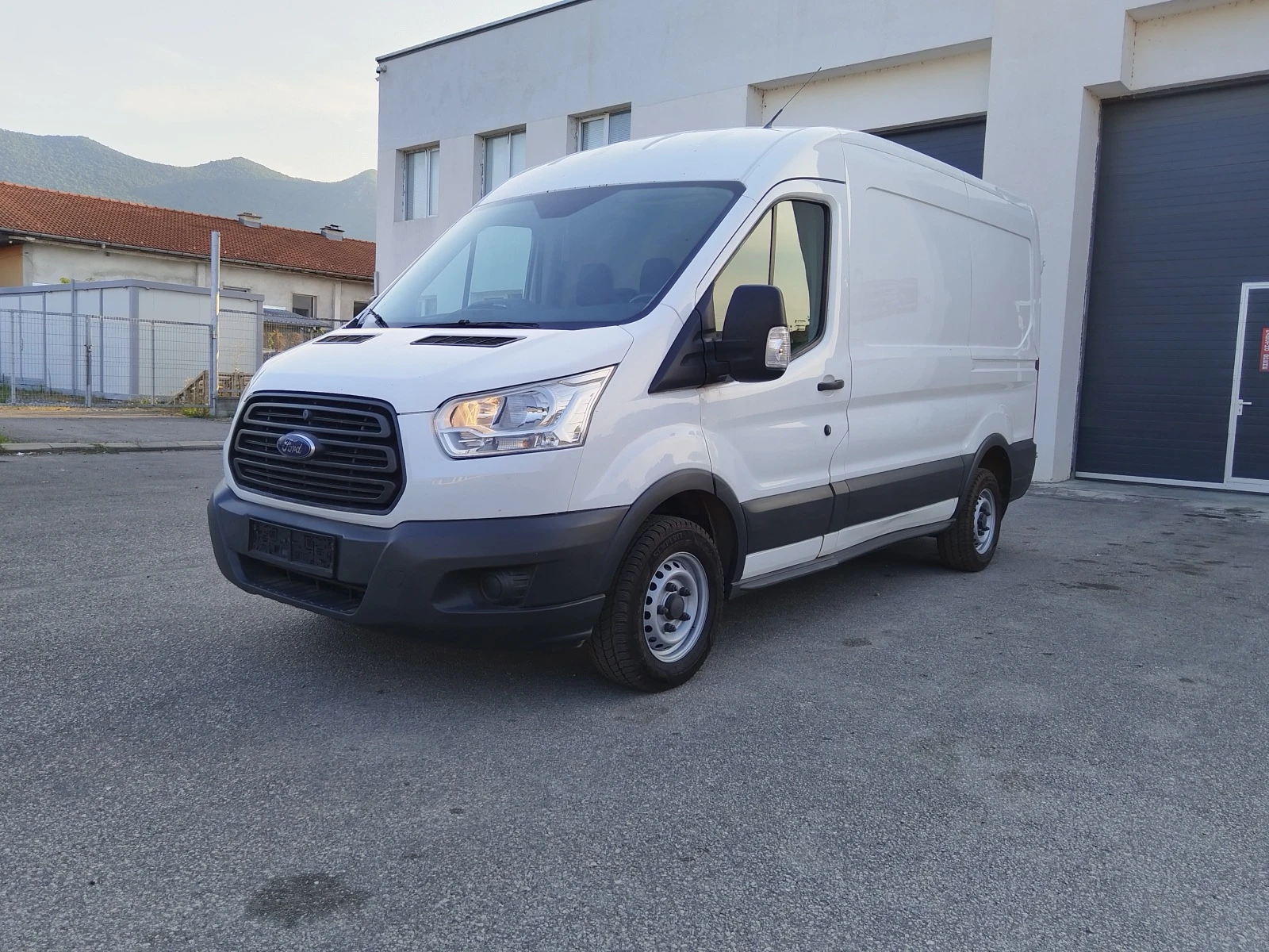 Ford Transit 2.2 TDCI 74kw 215000km - изображение 8