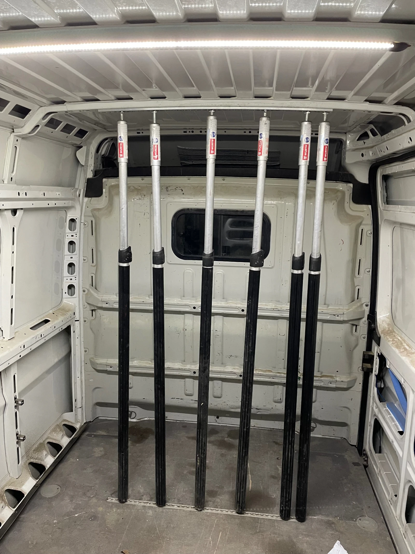 Peugeot Boxer 2.0 hdi L4H2 - изображение 3