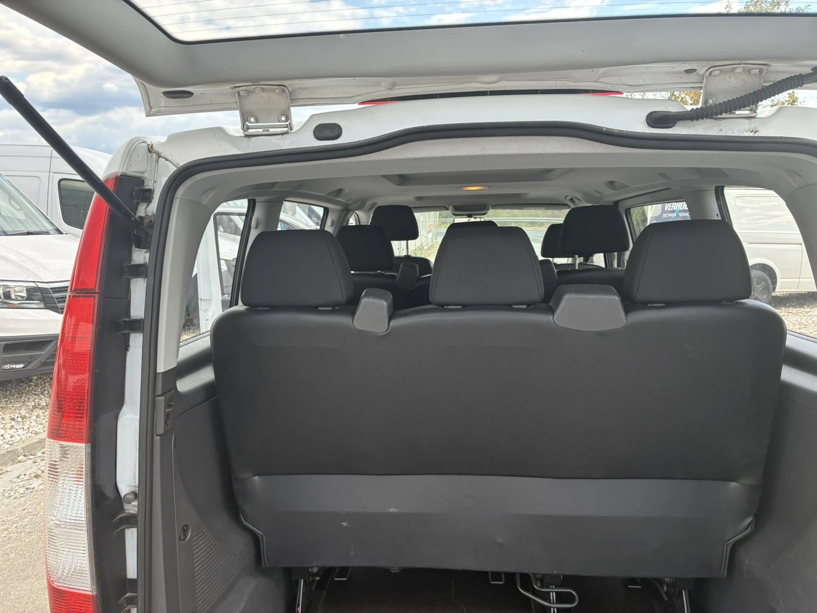 Mercedes-Benz Vito 2.2CDI, 9местен, КЛИМА, снимка 17 - Бусове и автобуси - 56104313