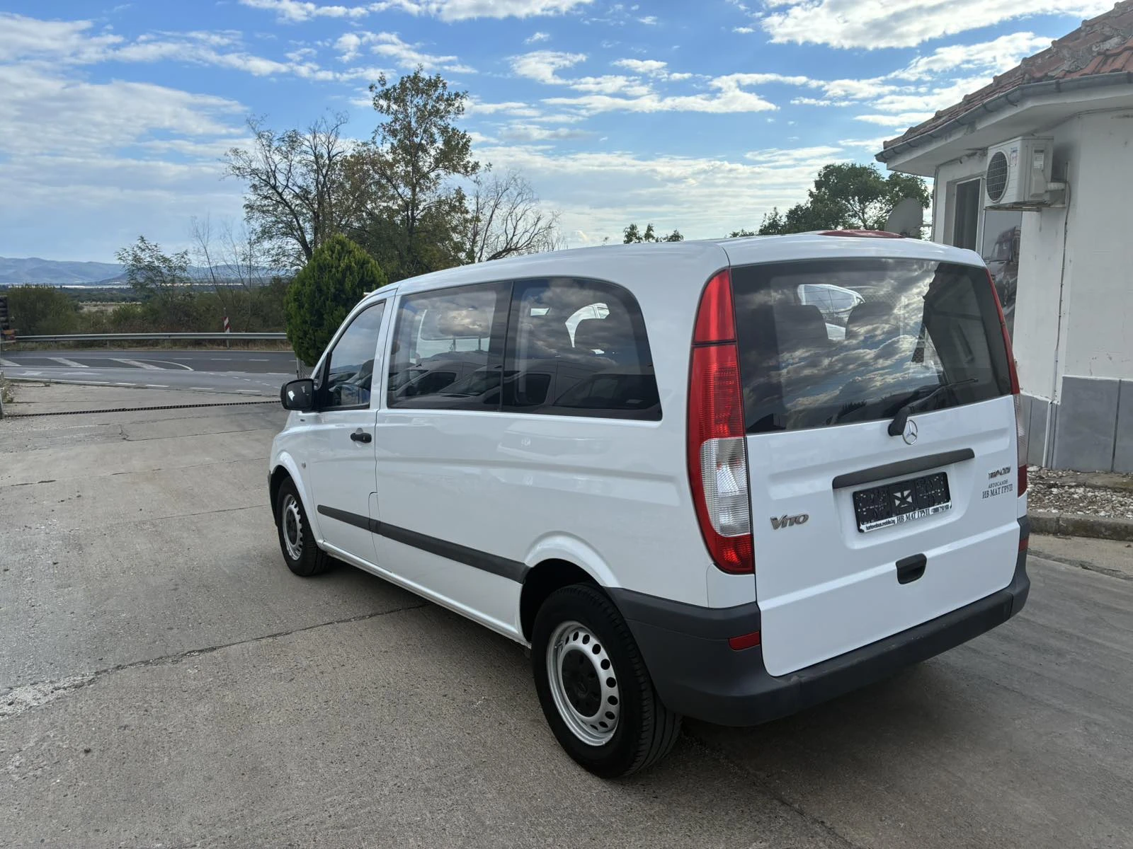 Mercedes-Benz Vito 2.2CDI, 9местен, КЛИМА, снимка 4 - Бусове и автобуси - 56104313