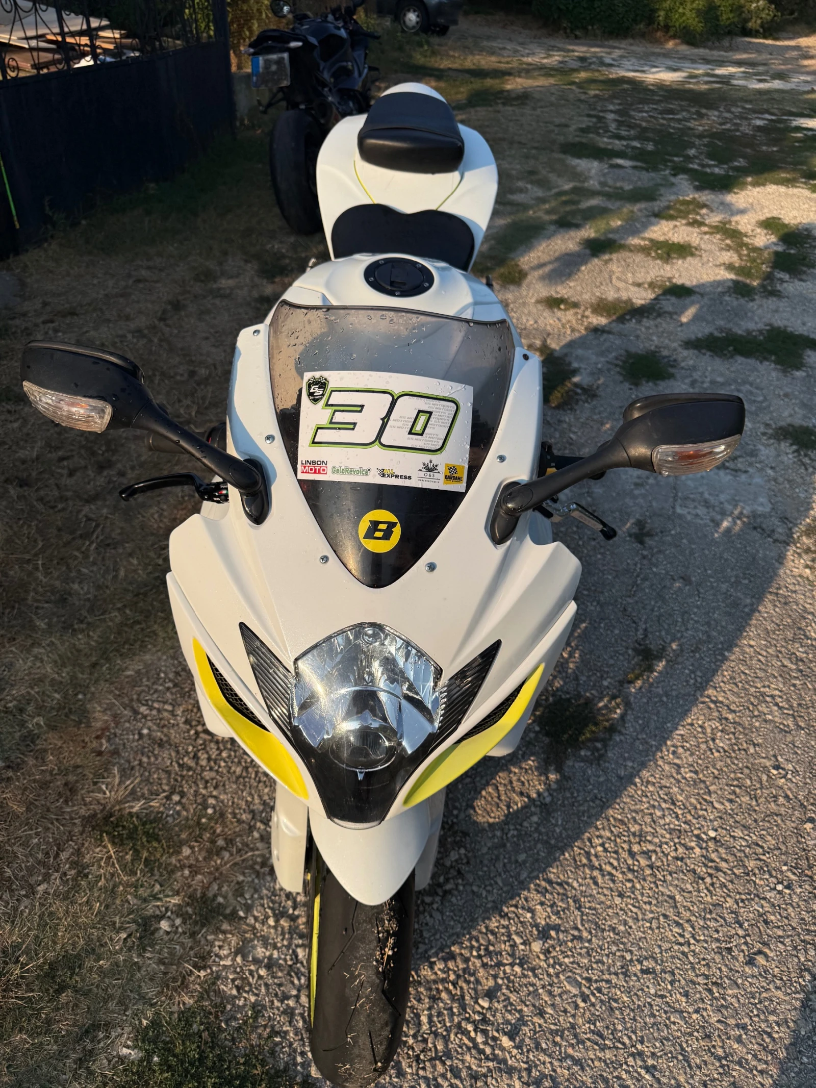 Suzuki Gsxr 750, снимка 11 - Мотоциклети и мототехника - 55710593
