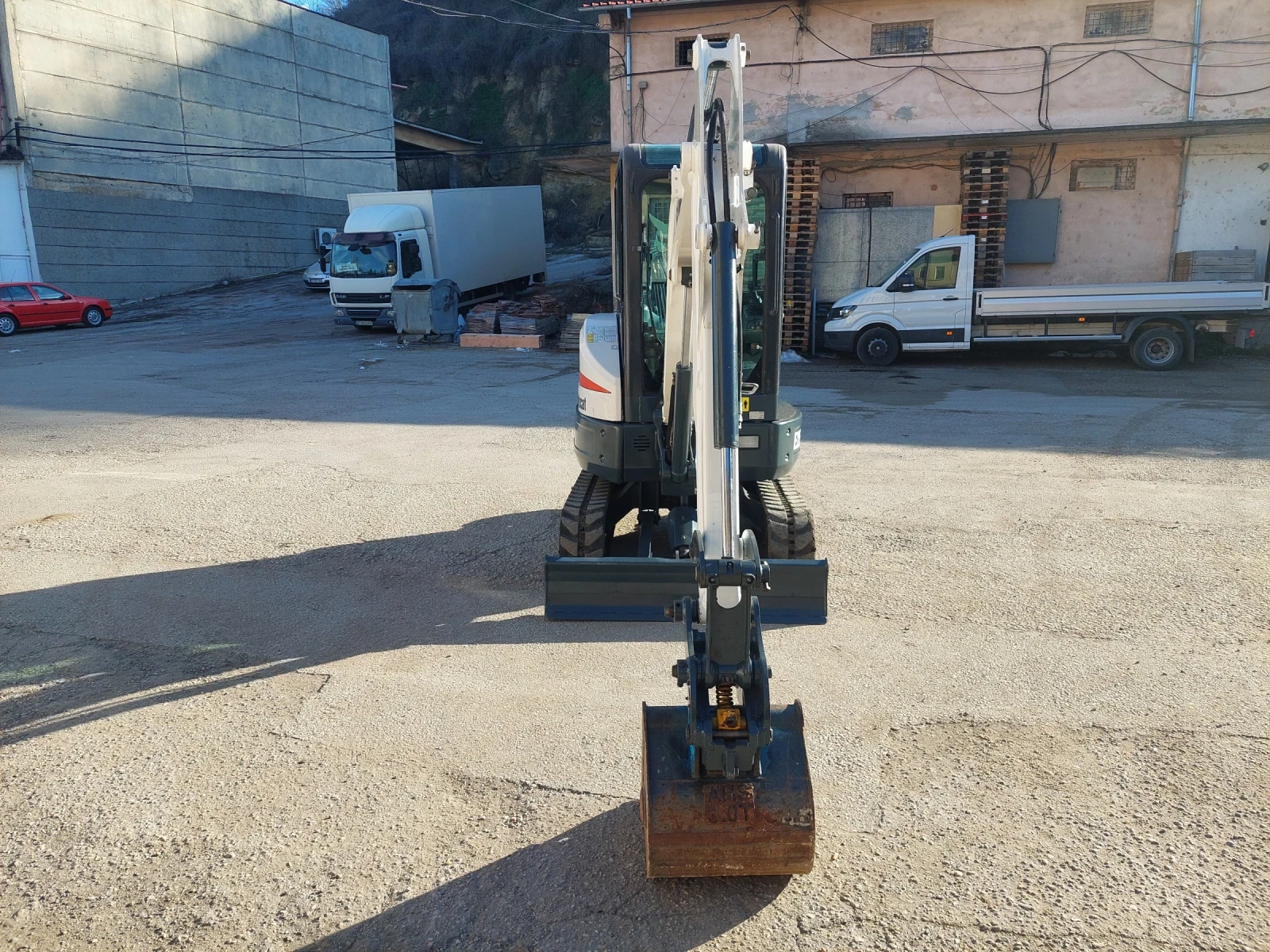 Багер Bobcat Bobkat E25 2016год. - изображение 9
