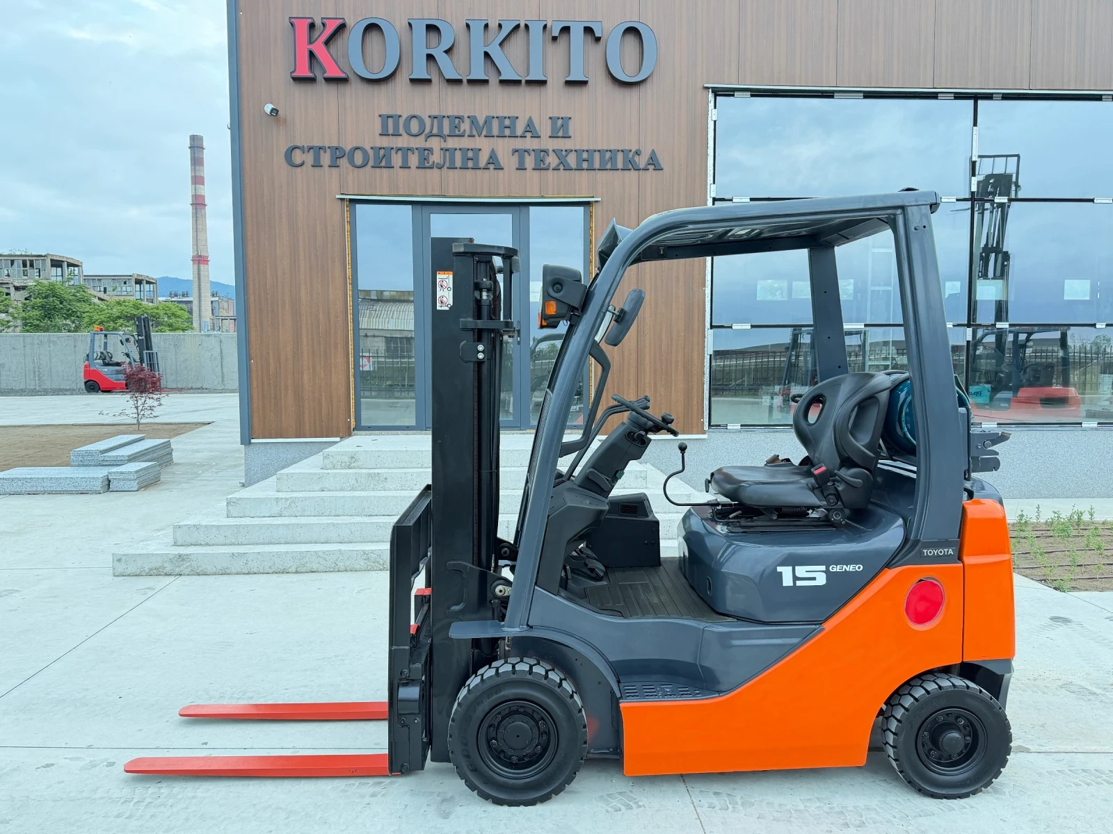 Мотокар Toyota Газокар / Автомат / Изравнител / Последен Модел, снимка 2 - Индустриална техника - 53631996