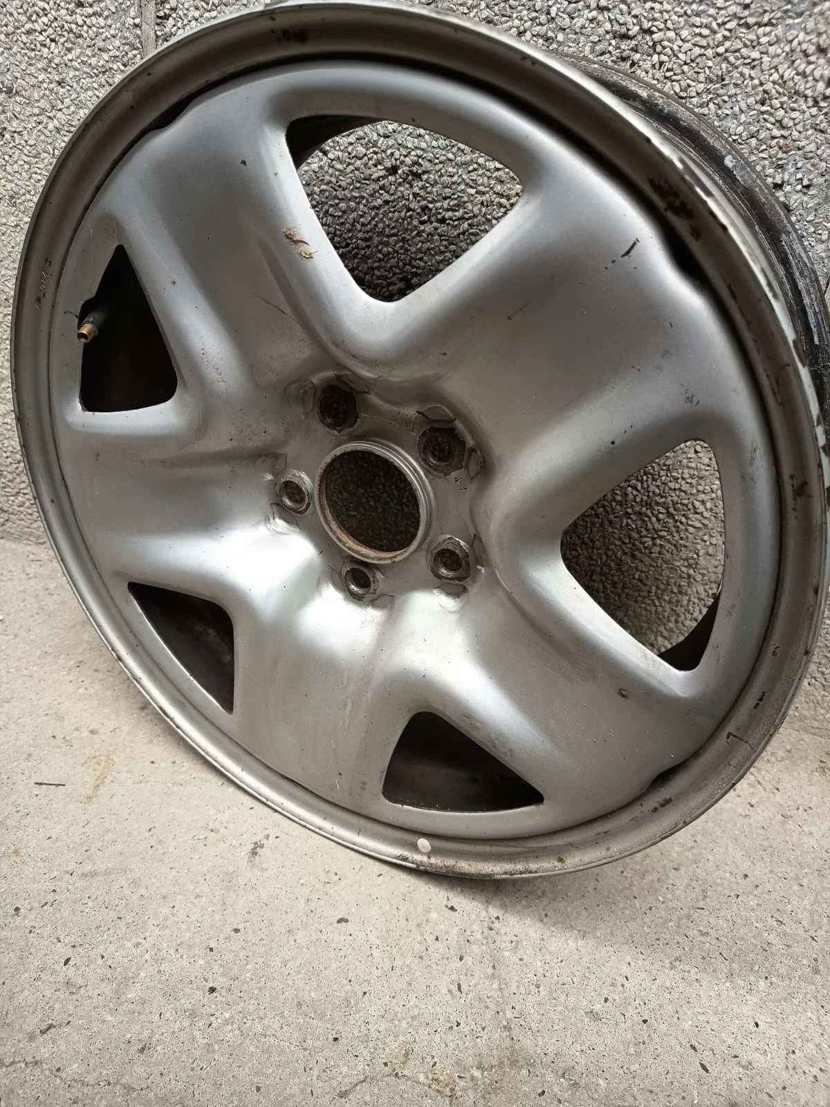 Джанти, снимка 2 - Гуми и джанти - 54015706