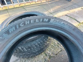 Гуми Зимни 245/45R19, снимка 5 - Гуми и джанти - 39389493