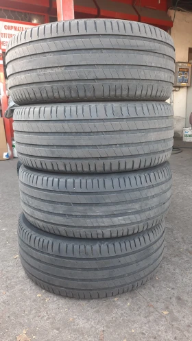 Гуми Летни 255/50R20, снимка 1 - Гуми и джанти - 47931407