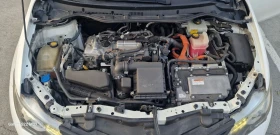 Toyota Auris 1.8 Hybrid , снимка 16