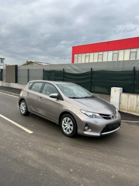 Toyota Auris 1.33 VVT-i, снимка 1