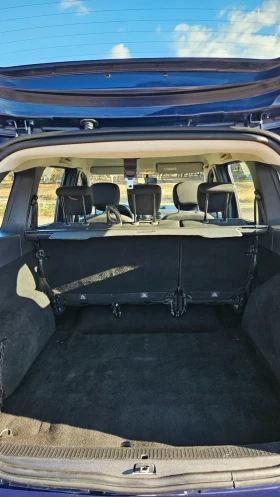 Dacia Lodgy 1.6 SCe / фабрична Газ , снимка 11