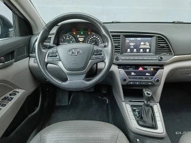 Hyundai Elantra 2.0 Автоматик, снимка 13