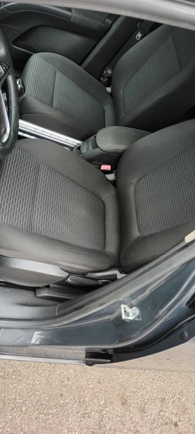 Opel Meriva 1.6cdti - 6400 € / 12517.31 лв. - 32505245 7