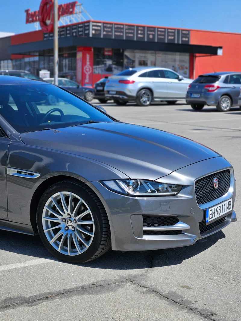 Jaguar XE 2.0d R-sport, снимка 4 - Автомобили и джипове - 47017684