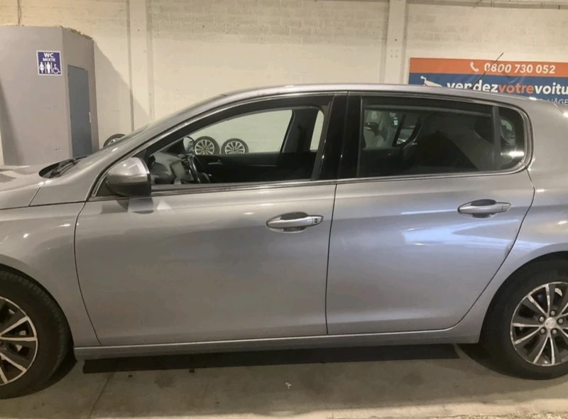 Peugeot 308 1.6 Е-HDI Allure * ОЧАКВАН ВНОС* , снимка 6 - Автомобили и джипове - 48070516