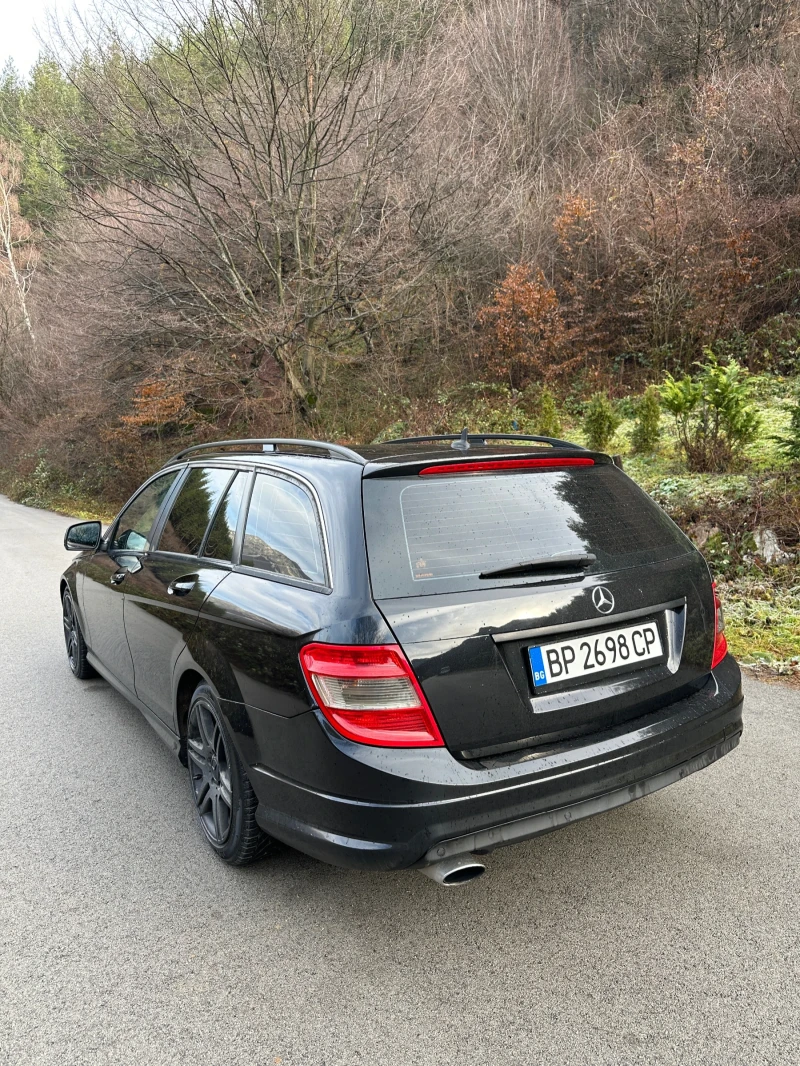 Mercedes-Benz C 220 CDI AMG пакет, снимка 3 - Автомобили и джипове - 48268634