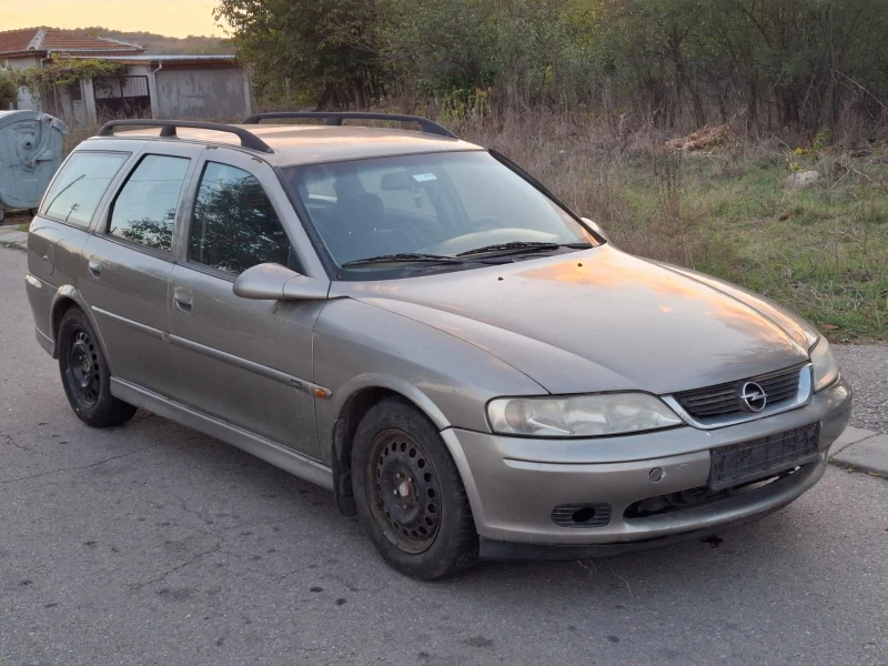 Opel Vectra 2.0дти 82к.с. На Части, снимка 1 - Автомобили и джипове - 48814174