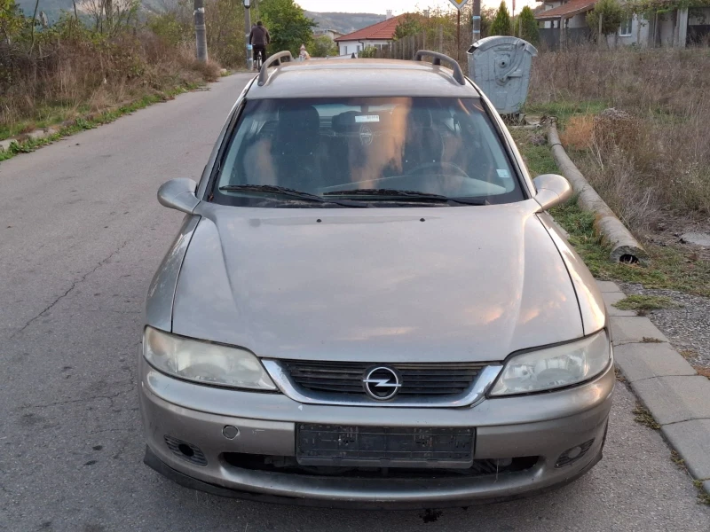 Opel Vectra 2.0дти 82к.с. На Части, снимка 5 - Автомобили и джипове - 48814174