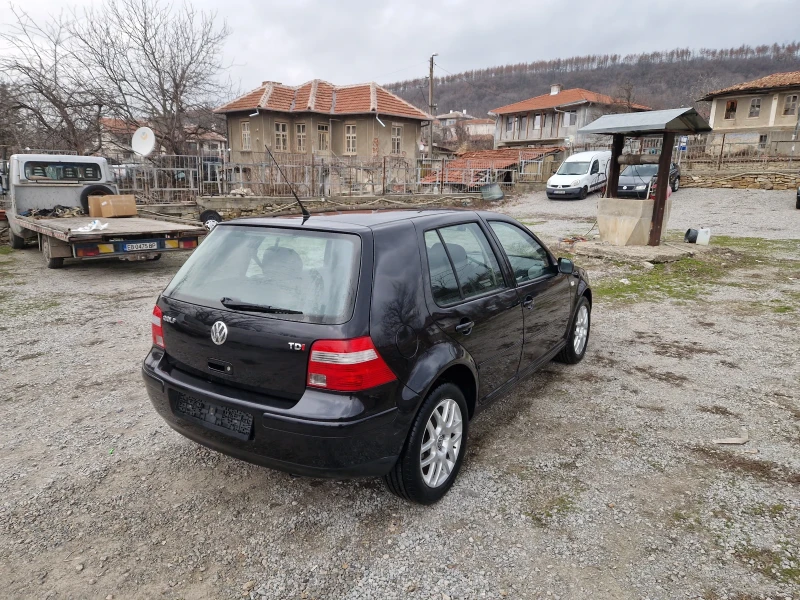 VW Golf 1.9TDI, 101кс, 03г, 5вр.Италия, снимка 4 - Автомобили и джипове - 48947984