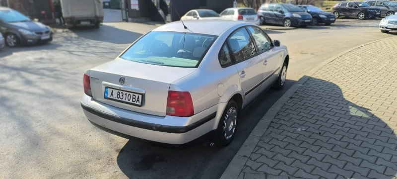 VW Passat B5 1.6 (с Газов Инжекцион), снимка 6 - Автомобили и джипове - 49024654