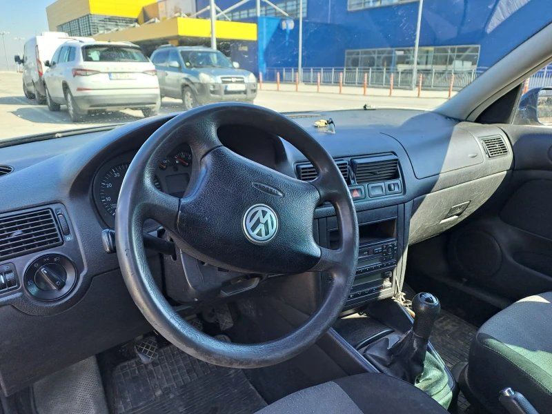 VW Golf 4-Variant, снимка 6 - Автомобили и джипове - 49445647