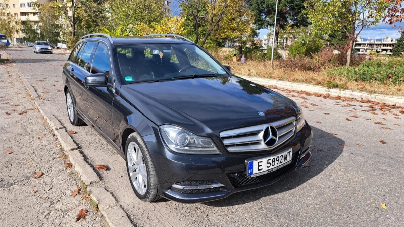 Mercedes-Benz C 220 Avantgarde, снимка 1 - Автомобили и джипове - 49546534