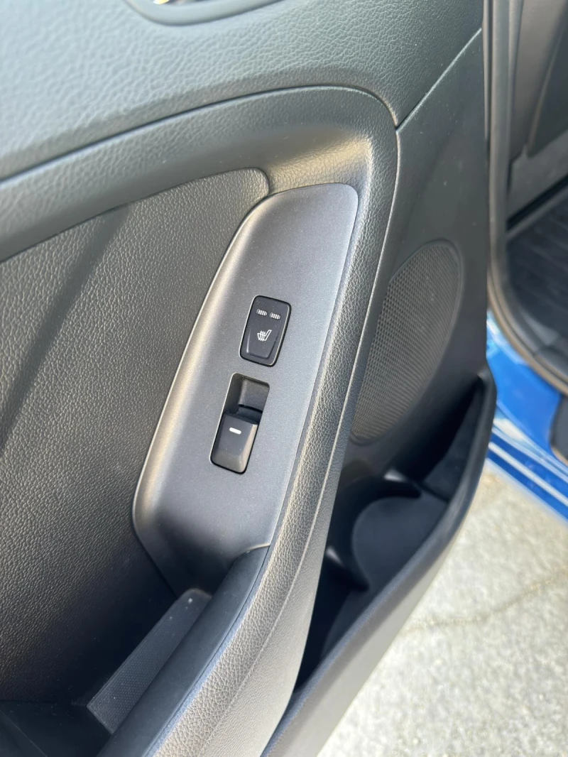 Kia Forte, снимка 12 - Автомобили и джипове - 52616107