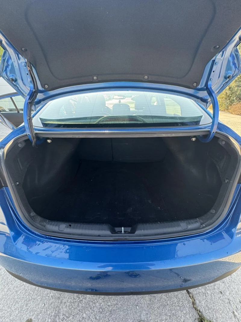 Kia Forte, снимка 13 - Автомобили и джипове - 52616107