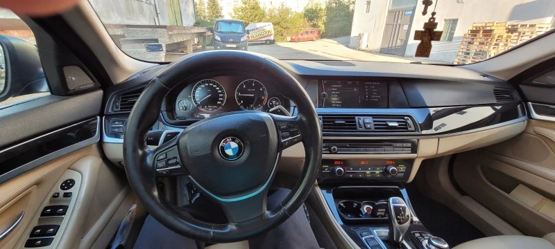 BMW 520 2.0, снимка 8 - Автомобили и джипове - 52869624