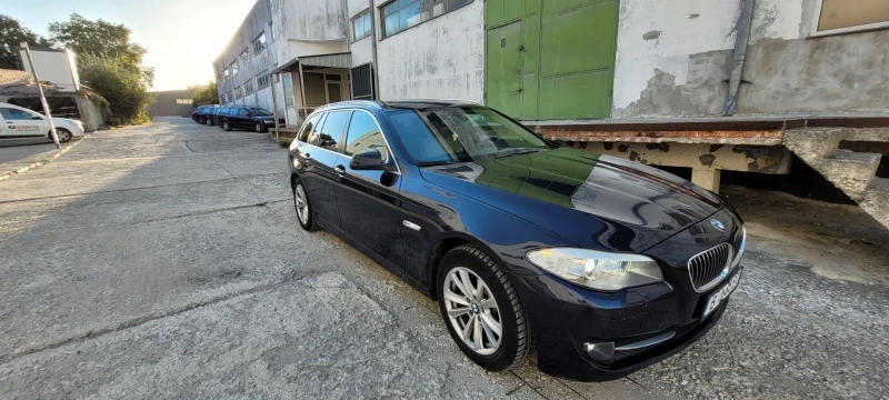 BMW 520 2.0, снимка 2 - Автомобили и джипове - 52869624