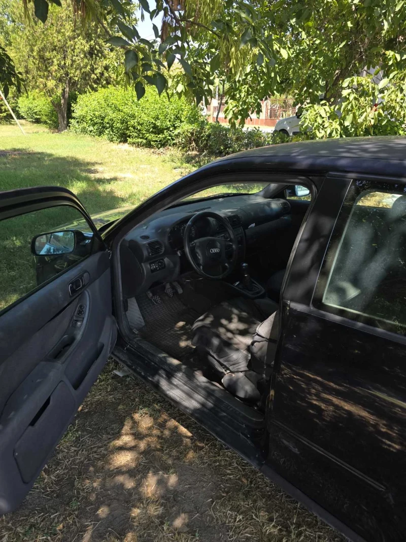 Audi A3 1.8, снимка 7 - Автомобили и джипове - 52452900
