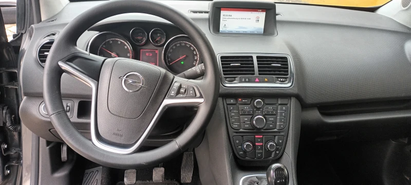 Opel Meriva 1.6cdti, снимка 6 - Автомобили и джипове - 53457847