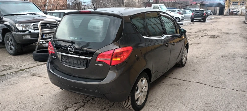 Opel Meriva 1.6cdti, снимка 5 - Автомобили и джипове - 53457847