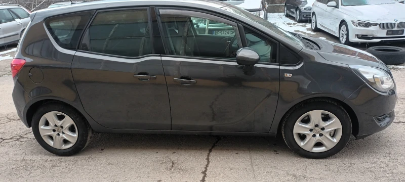 Opel Meriva 1.6cdti, снимка 3 - Автомобили и джипове - 53457847