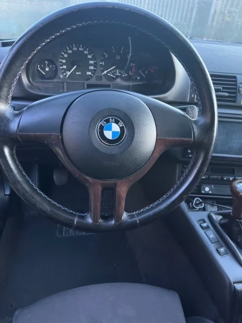 BMW 318, снимка 5 - Автомобили и джипове - 52527063