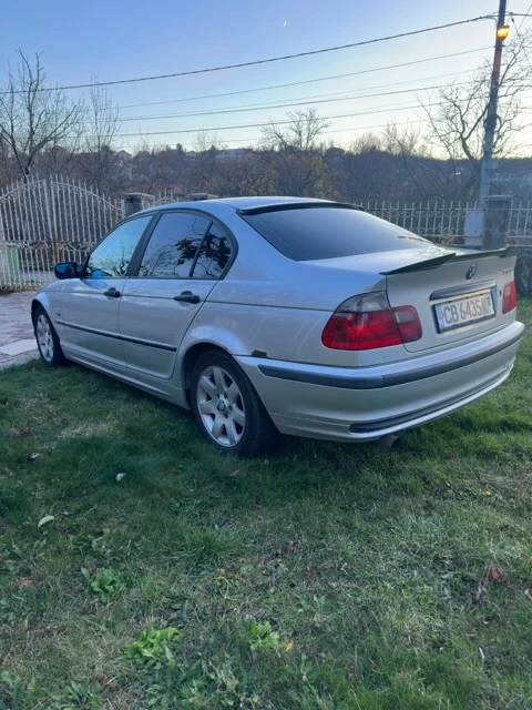 BMW 318, снимка 3 - Автомобили и джипове - 52527063