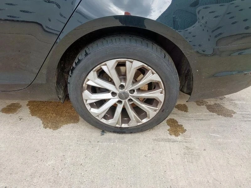 Audi A4 А4 B9 2.0 150 , снимка 13 - Автомобили и джипове - 56135779