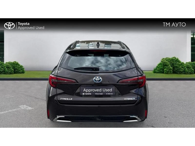 Toyota Corolla TS 1.8 HSD DYNAMIC, снимка 4 - Автомобили и джипове - 56633568