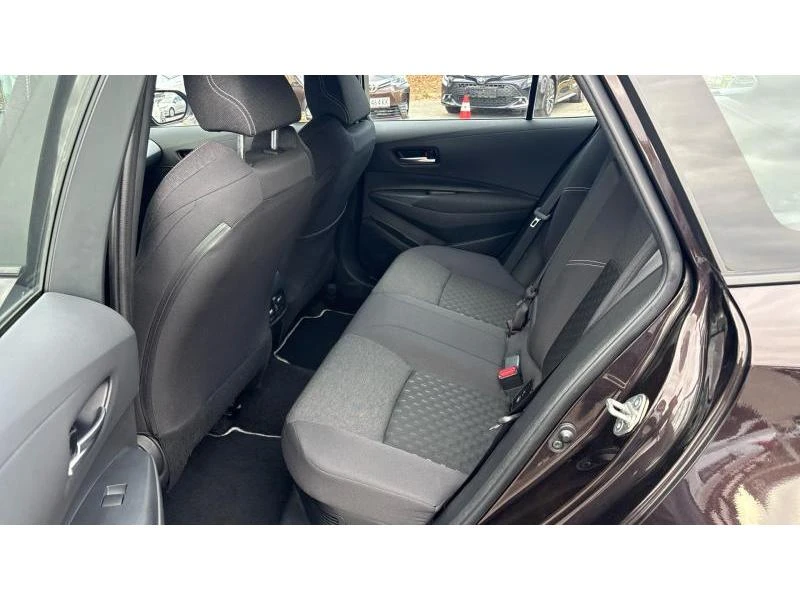 Toyota Corolla TS 1.8 HSD DYNAMIC, снимка 11 - Автомобили и джипове - 56633568