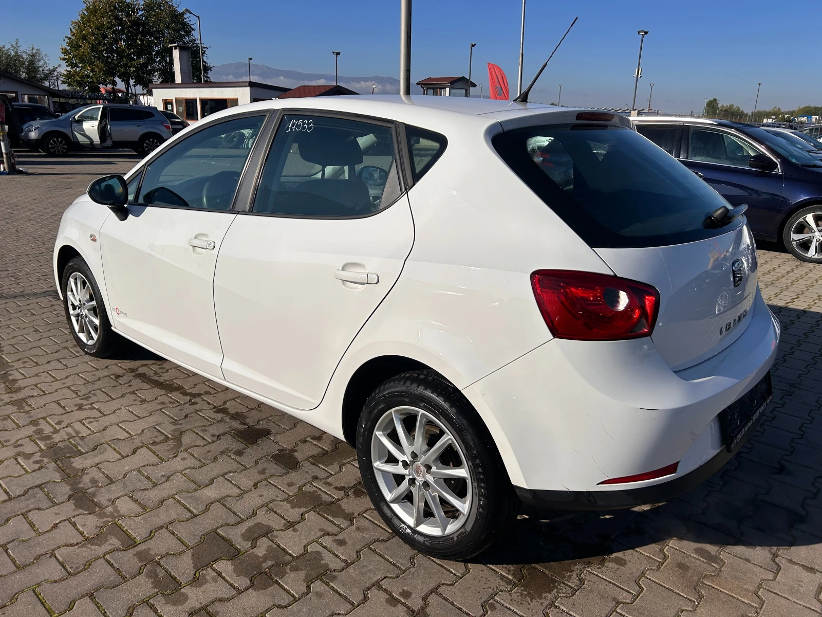 Seat Ibiza 1.2TDI EURO 5 ЛИЗИНГ - изображение 8