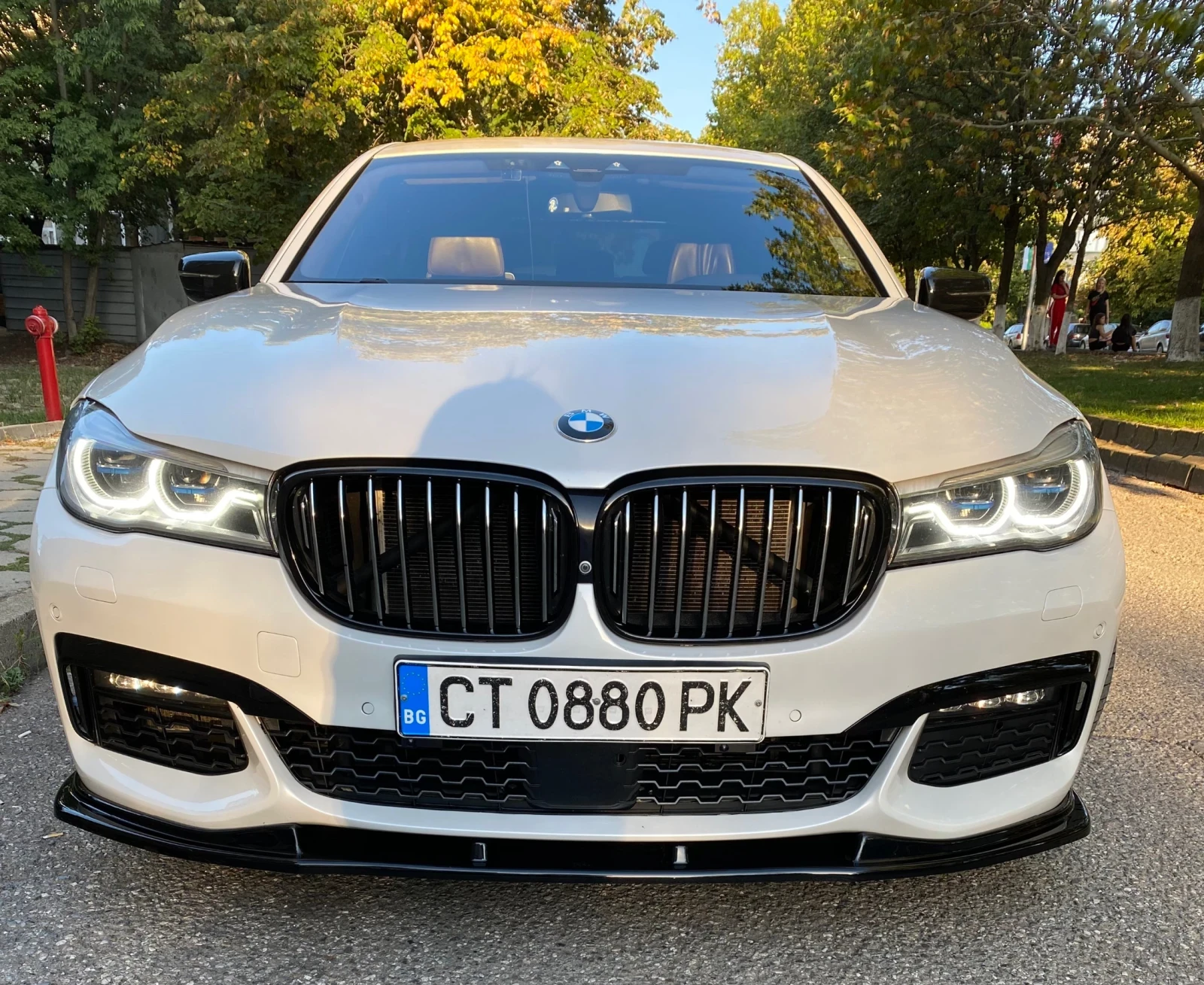 BMW 750 Xdrive Full M pack - изображение 7