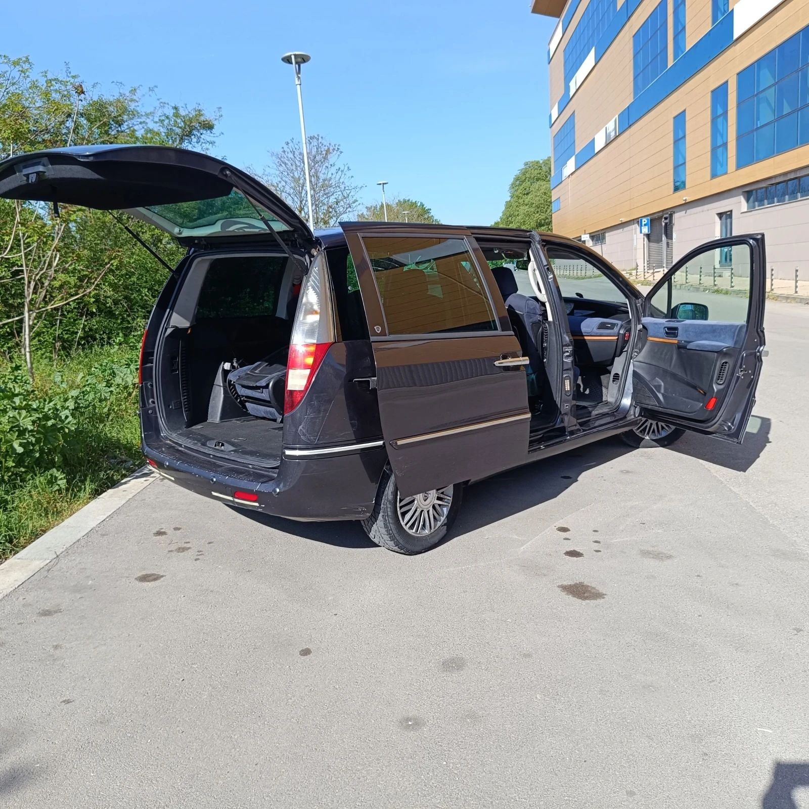 Lancia Phedra 2.2 Multijet  - изображение 8