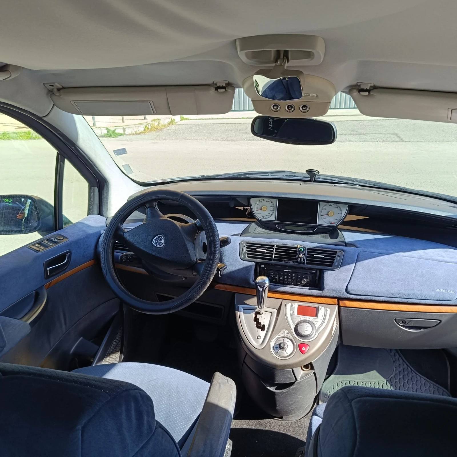 Lancia Phedra 2.2 Multijet  - изображение 6