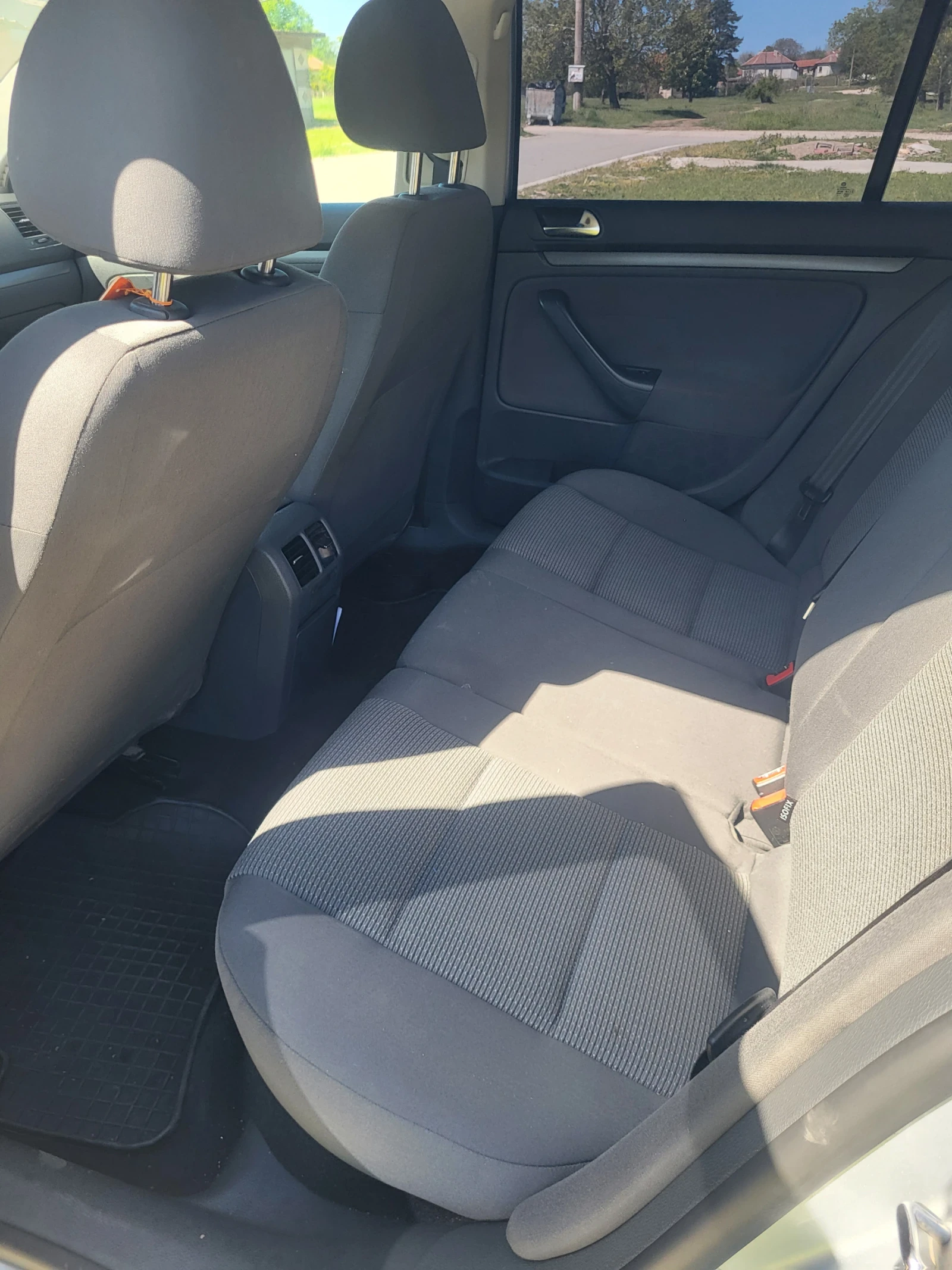 VW Golf 1.9 - изображение 6